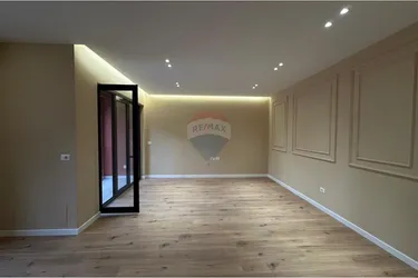 Foto e Apartment në shitje Kodra e Diellit 1, Tiranë