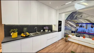 Фото Квартира на продажу 21 Dhjetori, Tiranë