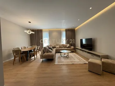 Foto e Apartment në shitje Liqeni i Thate, Tiranë