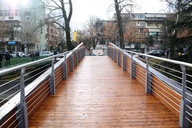 Фото commercial на продажу Ekspozita, Tiranë