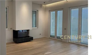 Foto e Vilë në shitje Lunder, Rolling Hills 2, Tiranë