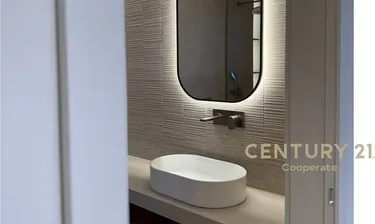 Foto e Vilë në shitje Lunder, Rolling Hills 2, Tiranë