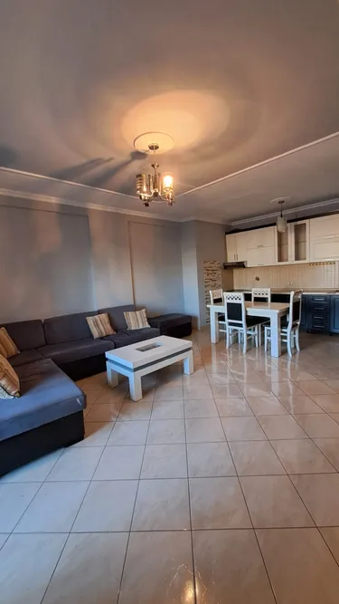 Foto von Wohnung zur miete Astir, Tiranë