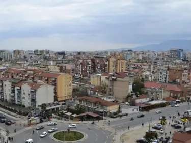 Foto von Wohnung zum verkauf Komuna Parisit, Tiranë
