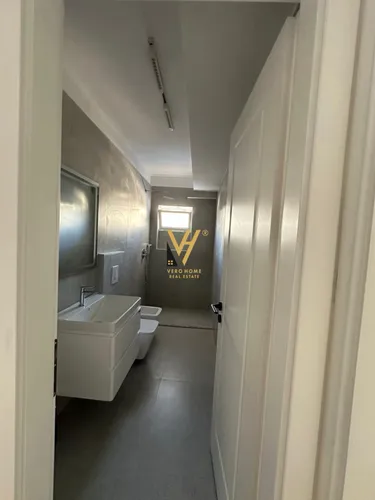 Fotografie Byt na prodej Kongresi i Manastirit, Tiranë