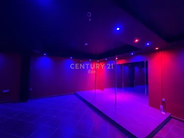 Foto e Ambient biznesi në shitje Stacioni i Trenit, Durrës