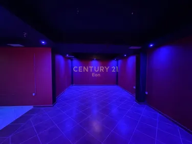 Foto e Ambient biznesi në shitje Stacioni i Trenit, Durrës