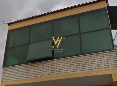 Foto von shop zum verkauf Institut, Tiranë