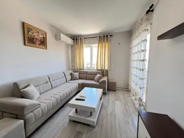 Zdjęcie Mieszkanie na sprzedaż Prane Stadiumit, Durrës