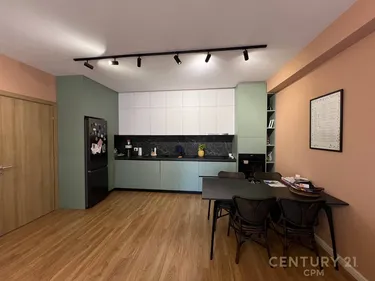 Photo of Apartment for sale Rruga Barrikadave, Tiranë