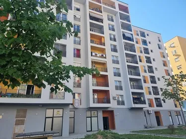 Lezhe, Rruga Artur Cela - photos