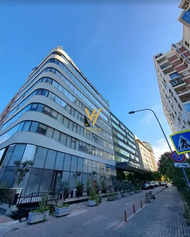 Stacioni i Trenit - photos