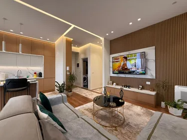 Shkolla e Kuqe - photos