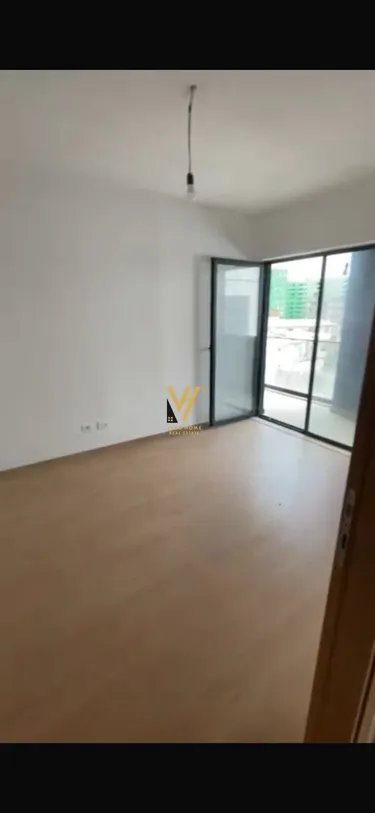 Rruga 5 Maji - photos