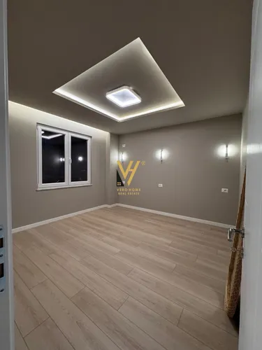 Foto e Apartment në shitje Komuna e Parisit, Tiranë