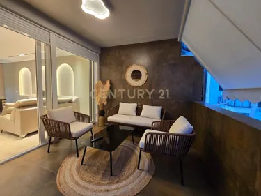 Фото Квартира на продажу Pranë Old Exhibition, Tirana, Tiranë