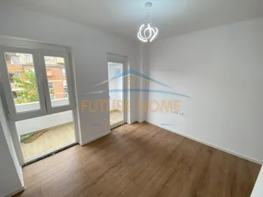 Фото Квартира на продажу 21 Dhjetori, Tiranë