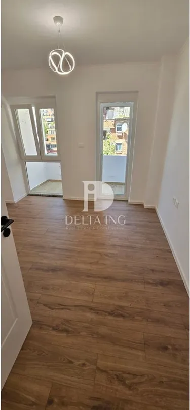 Fotografie Byt na prodej Myslym Shyri, Tiranë