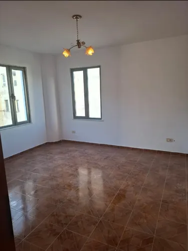 Foto av Lägenhet till salu Pallati me Shigjeta, Tiranë