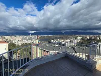 Pranë Kopshtit Botanik - photos of  for Apartment