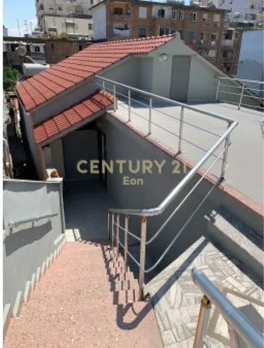 Zdjęcie vila na sprzedaż Muzeu i Deshmorve, Durrës