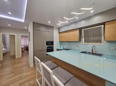 Foto von Wohnung zum verkauf Fresk, Rruga Abaz Dojaka, Tiranë