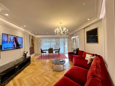 Foto von Wohnung zum verkauf Pranë Kopshtit Botanik, Tiranë