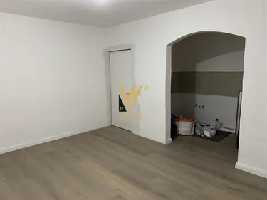 Foto e Apartment në shitje Kombinat, Tiranë