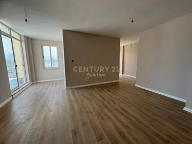 Foto di Appartamento in vendita Astir, Astir, Tirana, Tiranë