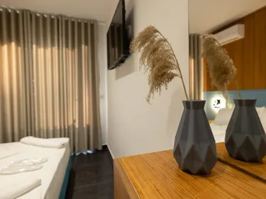 Foto e Hotel në shitje Uji i Ftohtë, Uji i Ftohtë, Lungomare 2, Vlorë