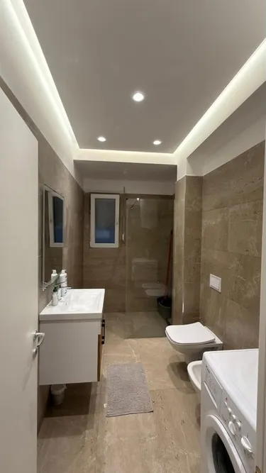 Foto di Appartamento in vendita Astir, Astir, Tirana, Tiranë