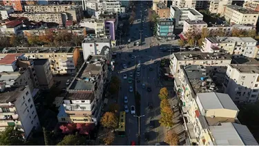 Foto e Ambient biznesi në shitje 21 Dhjetori, 21 Dhjetori, Tirana, Tiranë