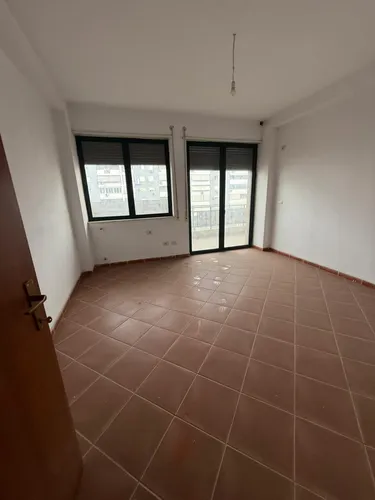Foto von Wohnung zum verkauf Mbikalimi i Kristalit, Komuna e Parisit, Tiranë