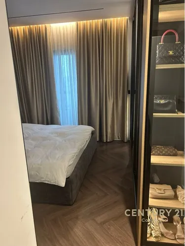 Zdjęcie Mieszkanie na sprzedaż Fakulteti Ekonomik, Rruga e Vilave, Pranë Fakultetit Ekonomik, Tiranë