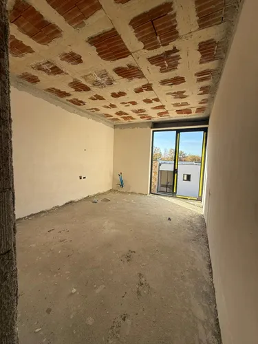 Foto di vila in vendita Farke, Tiranë