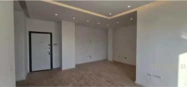 Фото Квартира на продажу Rruga e Barrikadave, Tirana, Tiranë