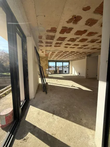 Foto di vila in vendita Farke, Tiranë