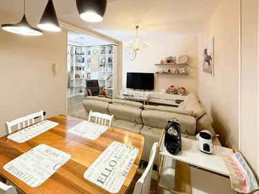 Foto e Shtëpi në shitje Rruga Riza Cerova, Rruga Riza Cerova Tirana Albania, Tiranë