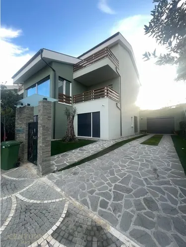 Foto e Vilë në shitje Long Hill Residence, Vila A102, Tiranë