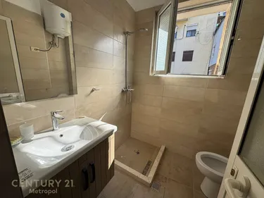 Foto von Wohnung zum verkauf Mine Peza, Rruga Petro Marko, Tiranë