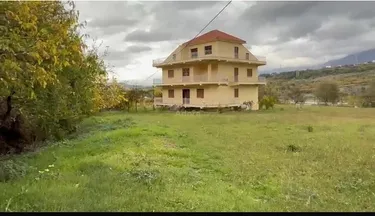 Foto di house in vendita Berzhite, Tiranë