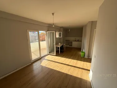 Photo of Apartment for sale Myslym Shyrit, Tiranë