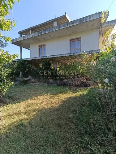 Foto av house till salu Ibë, Tiranë