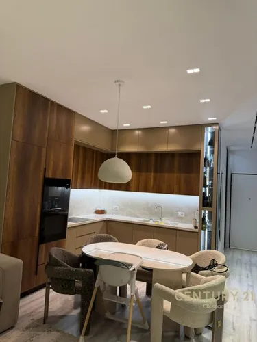 Foto av Lägenhet till salu Emerald Center, Rruga 5 Maji, Tiranë