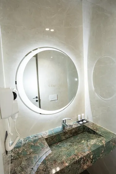 Foto e Hotel në shitje Vlorë, Afër Qendrës Historike të Vlorës