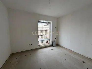 Foto e Apartment në shitje Rruga Ish Parku, Tiranë