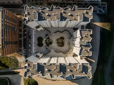 Foto e Ambient biznesi në shitje Astir, Pranë River Residence, Tiranë