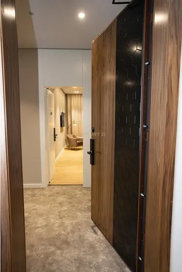 Foto e Hotel në shitje Vlorë, Afër Qendrës Historike të Vlorës