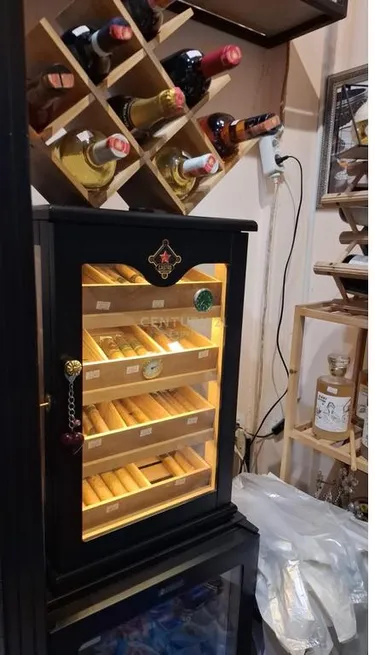 Fotografie commercial na prodej Islam Alla Tirana Albania, Tiranë