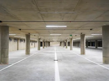 Fotografie land na prodej Ushtria, Ish Stacioni i Trenit, Tiranë